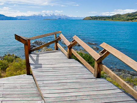 El mirador al muelle / Observation deck near the old wharf